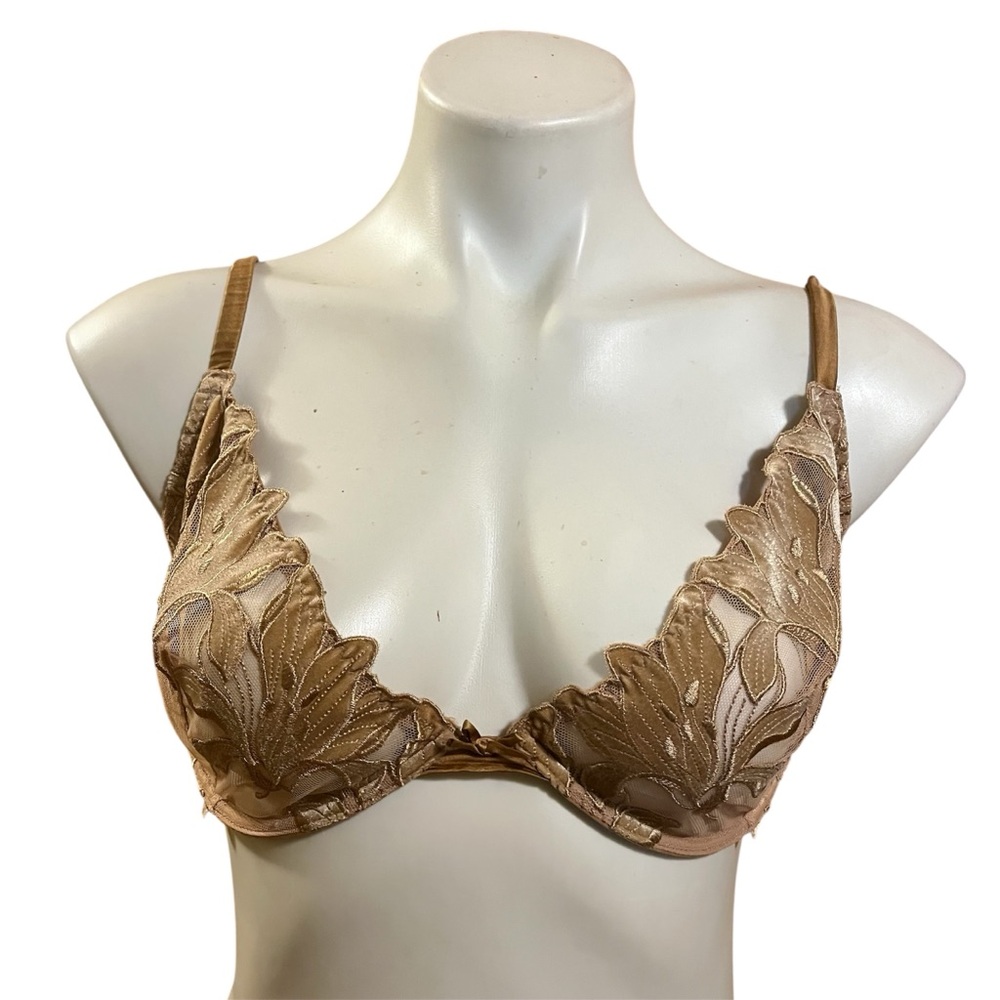 Fleur du Mal Tan and Nude Velvet Lace Bra